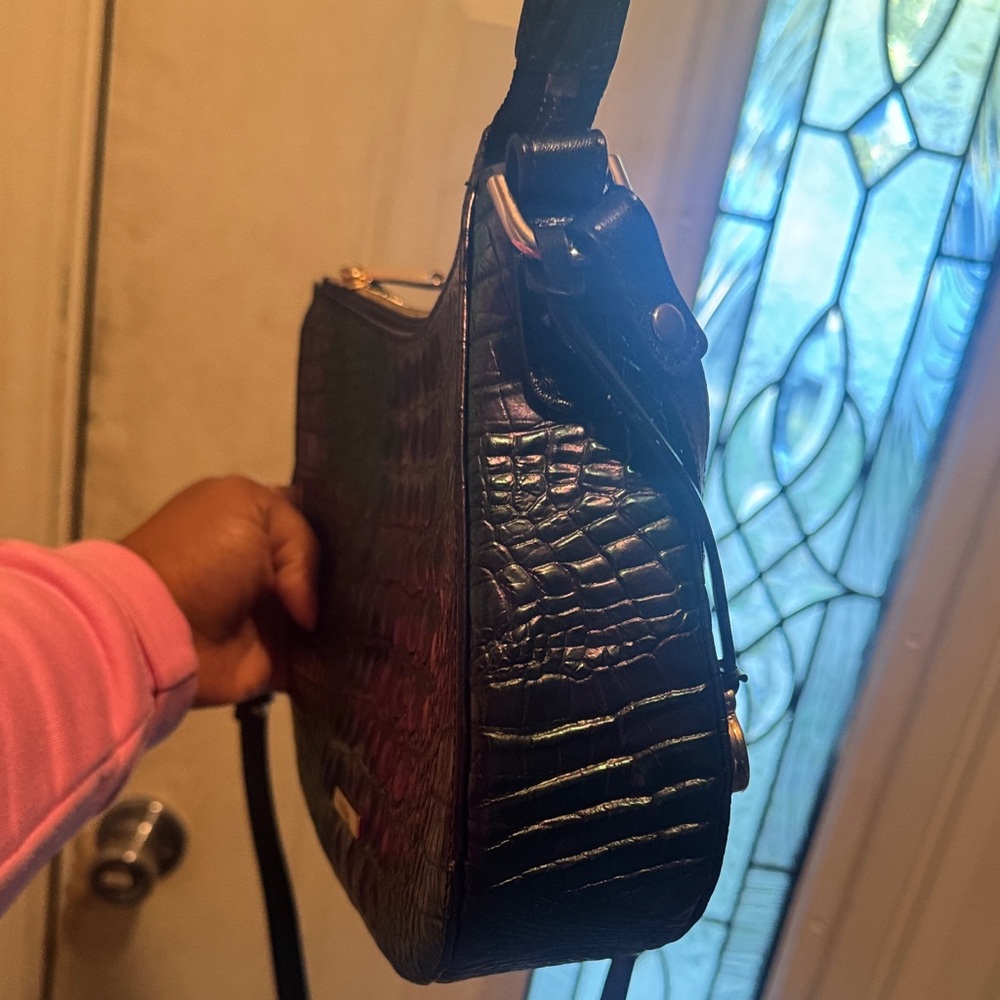Brahmin Iridescent Crocodile Embossed Crossbody Bag - Genuine Leather - Picture 2 of 5